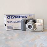 Olympus Superzoom 160 QD Silver Kit 35mm Film Camera, Auto Focus, Zoom Lens, High-Resolution