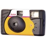 Kodak Power Flash 35mm Single Use Camera 27 Exposures + Lens Cap Holder